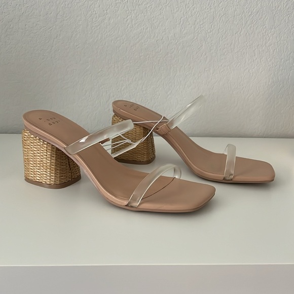 a new day Shoes - NWT Miley Heels